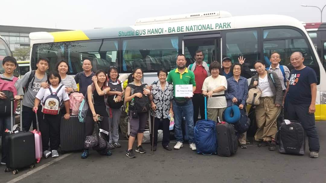 Shuttle Bus